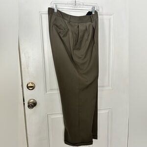 Claiborne Men's Khaki Dress Pants
